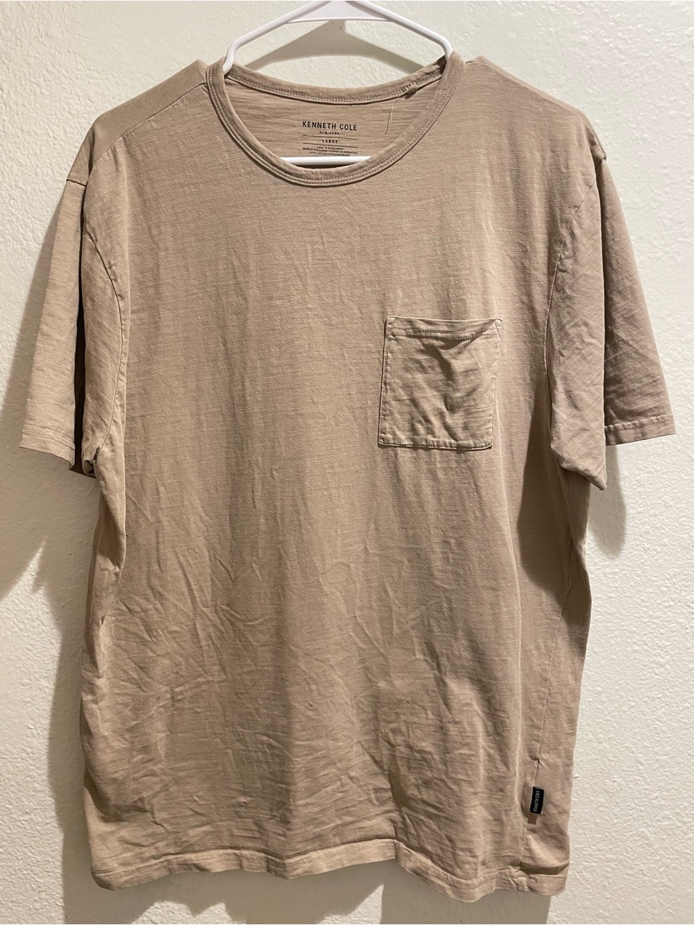 Kenneth Cole New York Shirt Mens L Tan Earth Tone Pocket Crewneck Tee